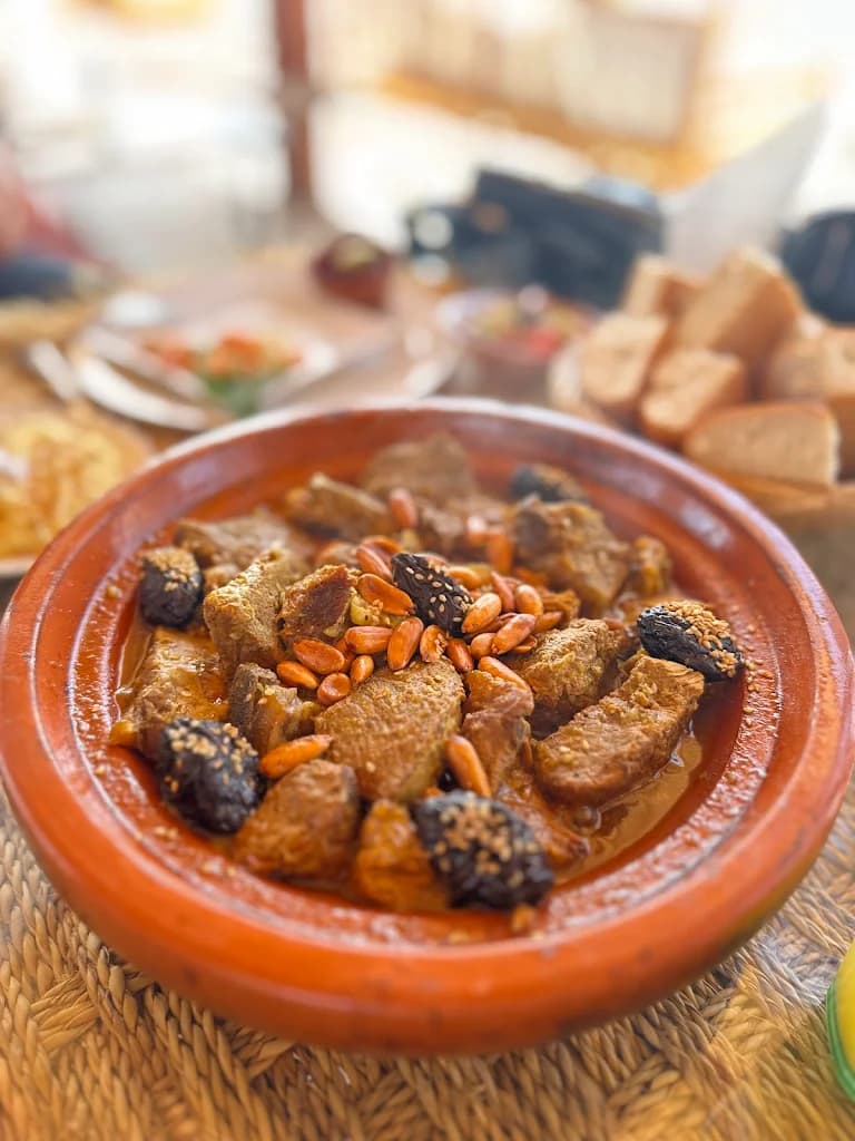 Agafay Desert: Quad Bike, Camel Ride & Dinner Show